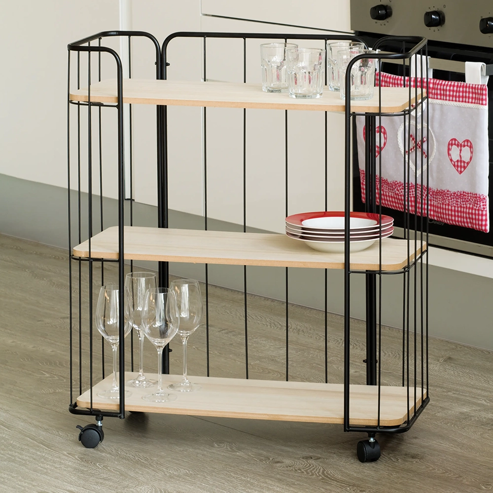 Produktbildbearbeitung für Metalldrahtregal mit Glastransparenzkorrektur