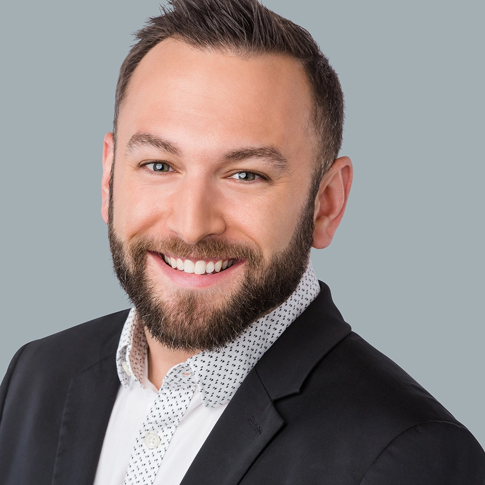 Expert Headshot Retouching Services