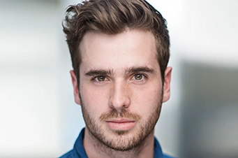 Headshot Retouching Service