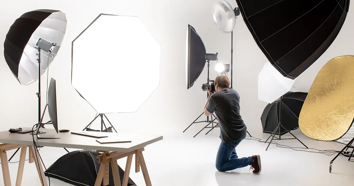 Reflectors and Diffusers in Jewelry Photography